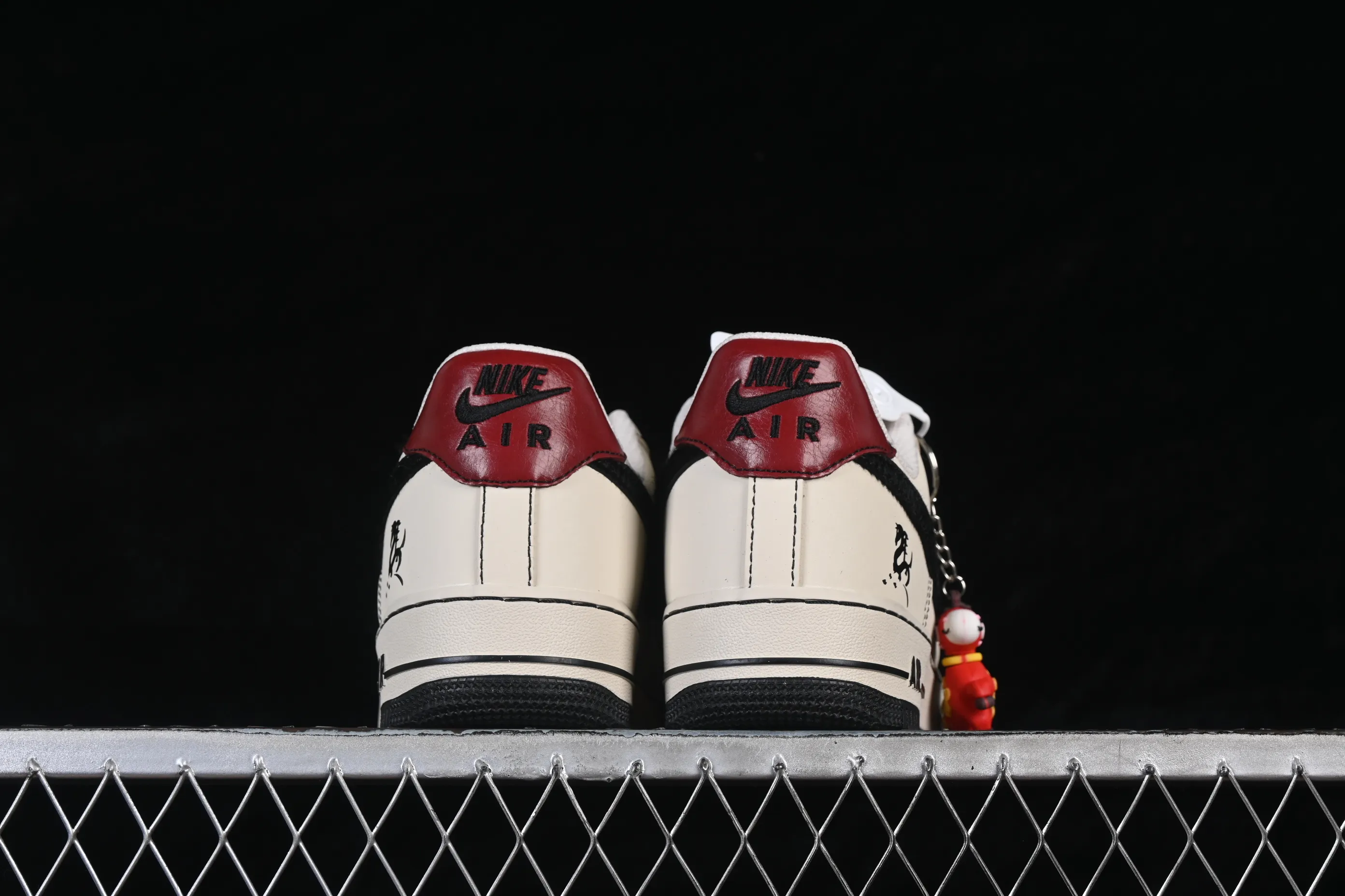 All categories Nk Air Force 1 Air Force series Nk Air Force 1 Low Air Force low-top Nike Air Force 1'07 Low Year of the Horse limited rice porcelain Yingmo Air Force 1 low-top casual sneakers IB4607-171